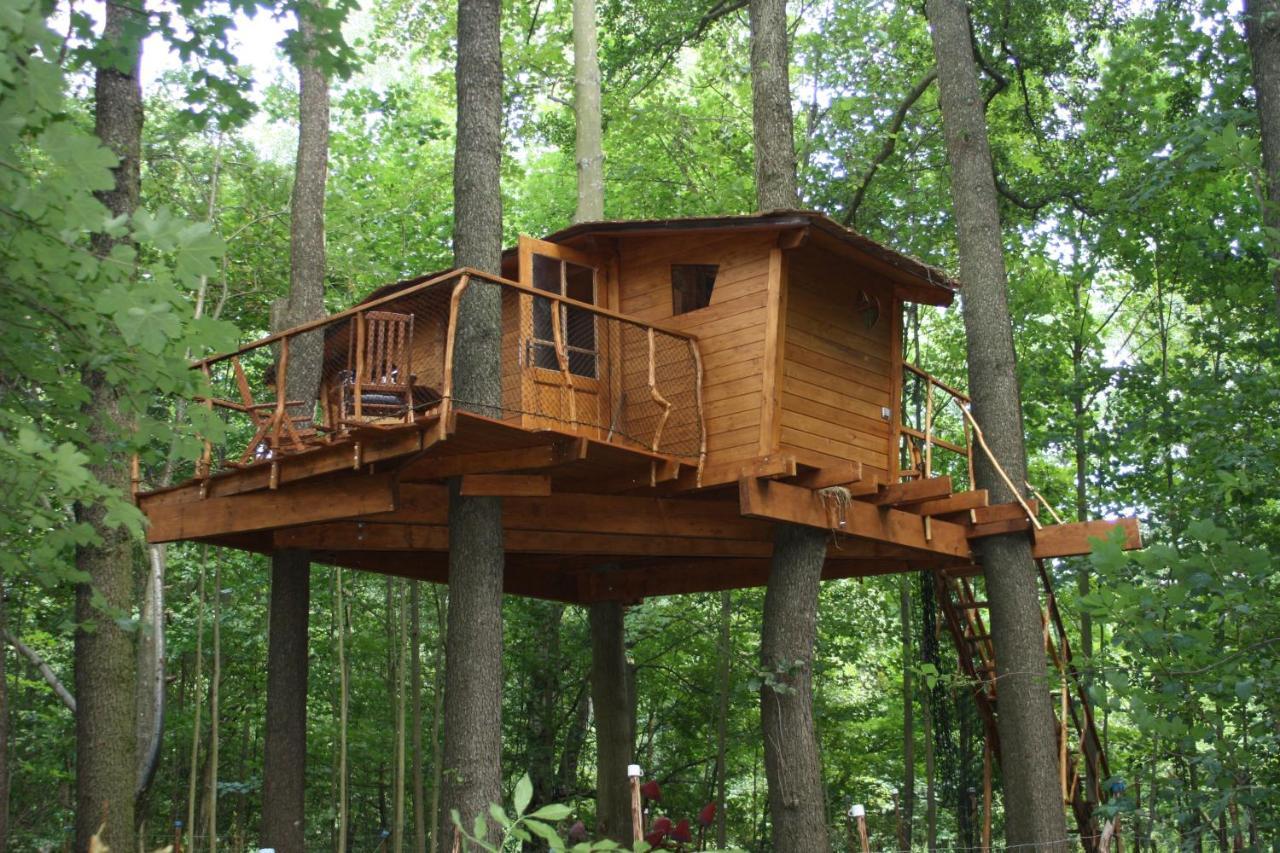 Treehouse V Brdech Vila Bohutín Exterior foto