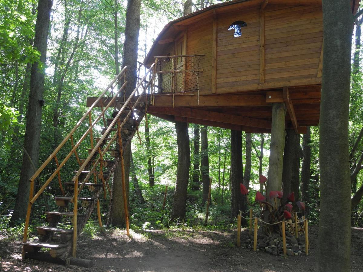 Treehouse V Brdech Vila Bohutín Exterior foto