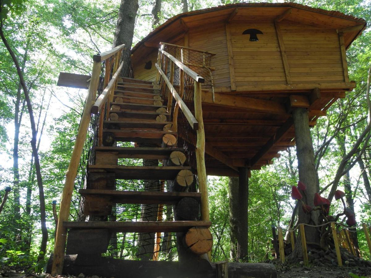 Treehouse V Brdech Vila Bohutín Exterior foto