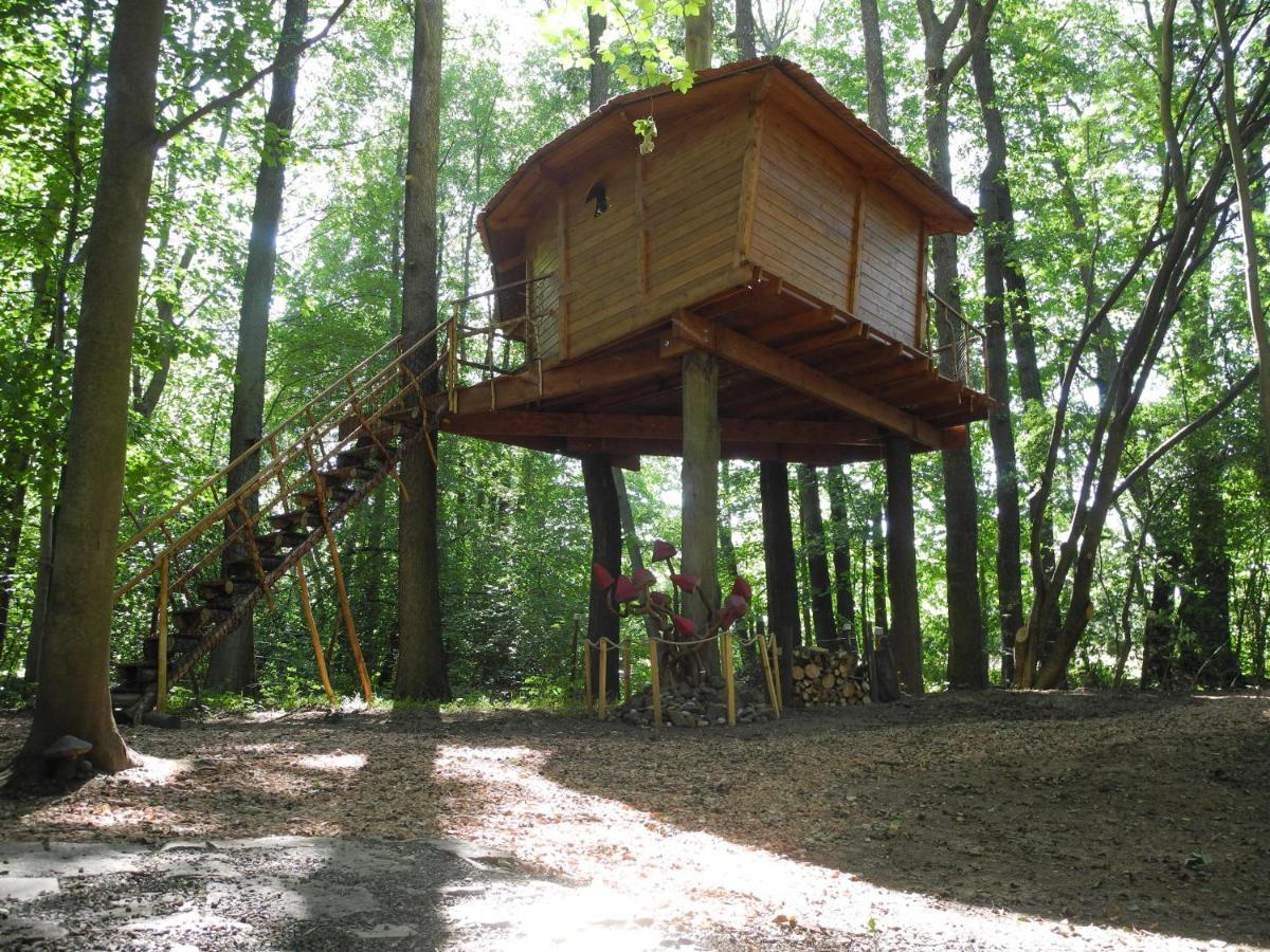 Treehouse V Brdech Vila Bohutín Exterior foto
