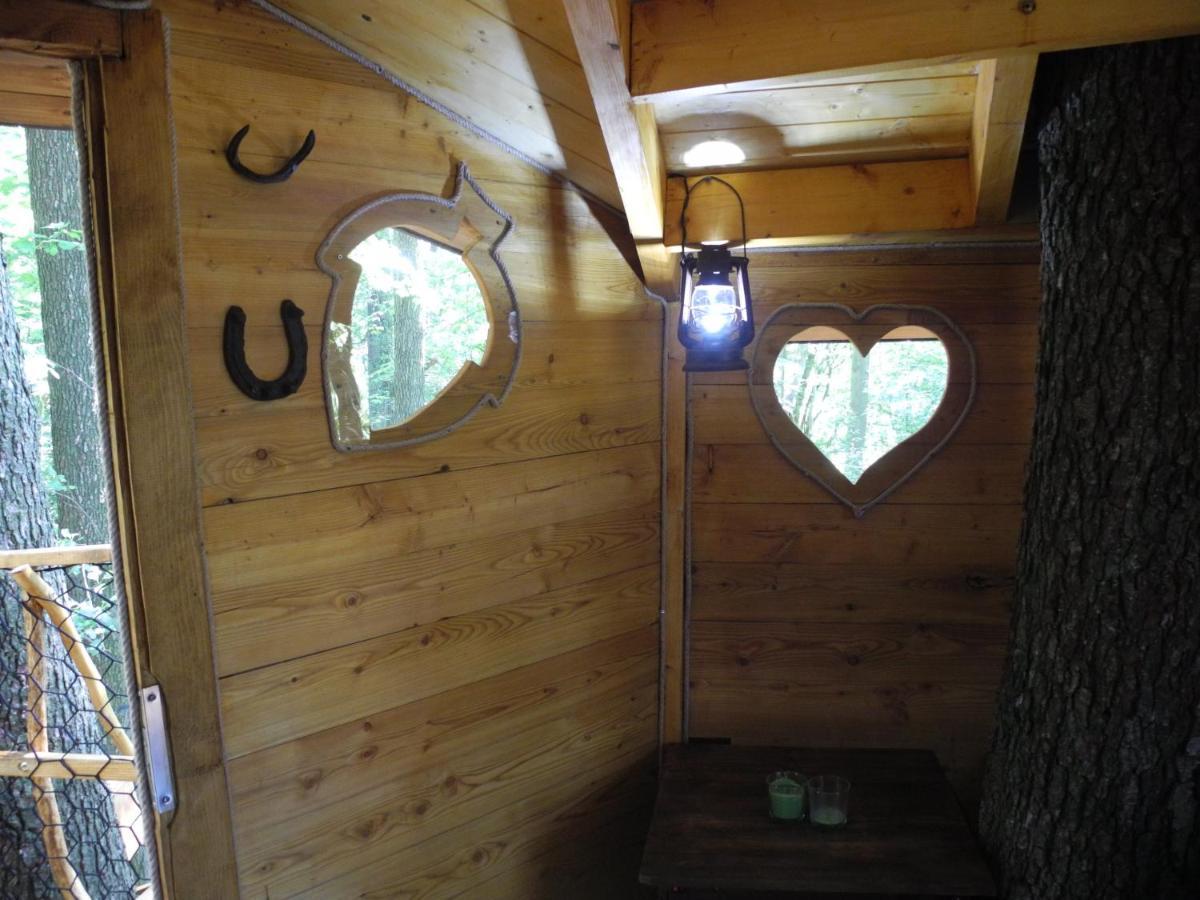 Treehouse V Brdech Vila Bohutín Exterior foto